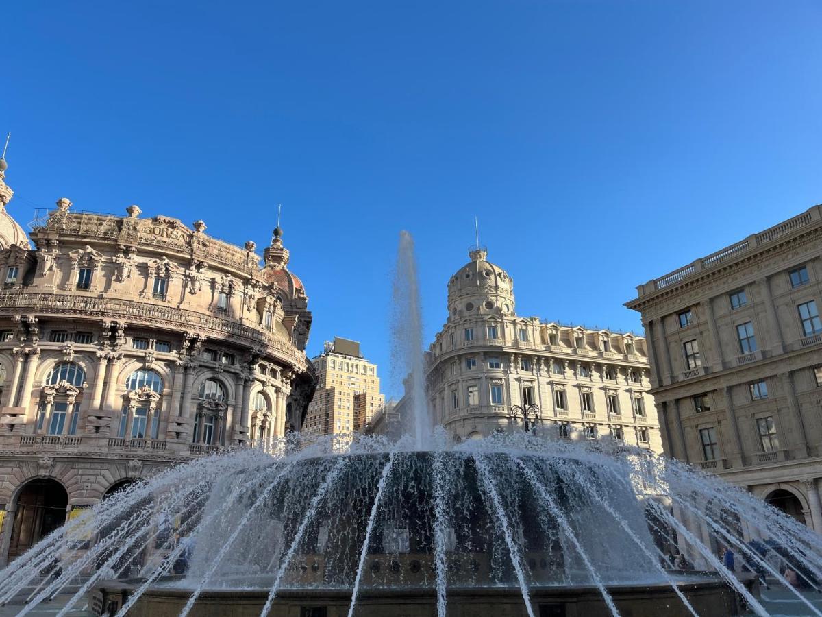 Апартаменты Dimora Borsotto Palazzo Storico, Acquario, Porto Antico Генуя Экстерьер фото